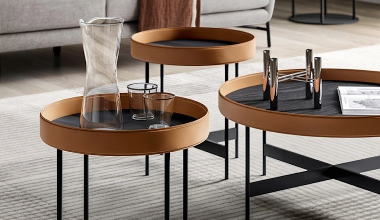 Tavolino in legno laccato Arena di Calligaris