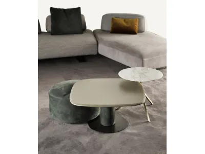 Tavolino Dynamic in laccato o gres di Art Nova
