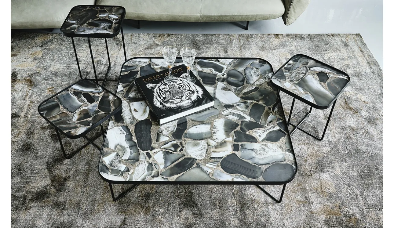 Tavolino in acciaio goffrato e piano in ceramica Benny Keramik di Cattelan Italia