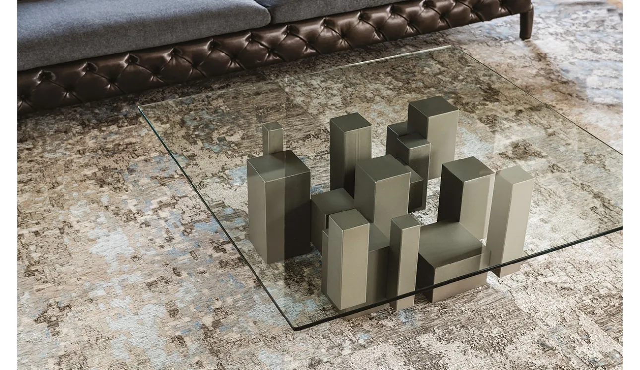 Tavolino con base in acciaio e piano in vetro Skyline di Cattelan Italia