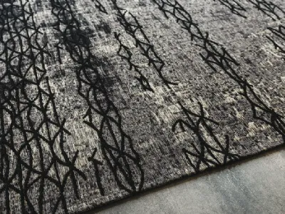 Tappeto Mumbai grigio e nero tessuto in cotone e ciniglia a rilievo di Cattelan Italia