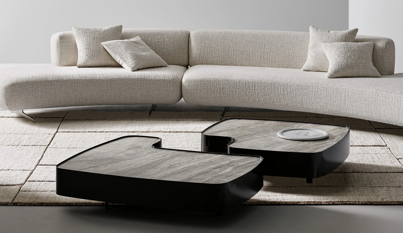 Tavolino Aspen con top in ceramica di Bonaldo