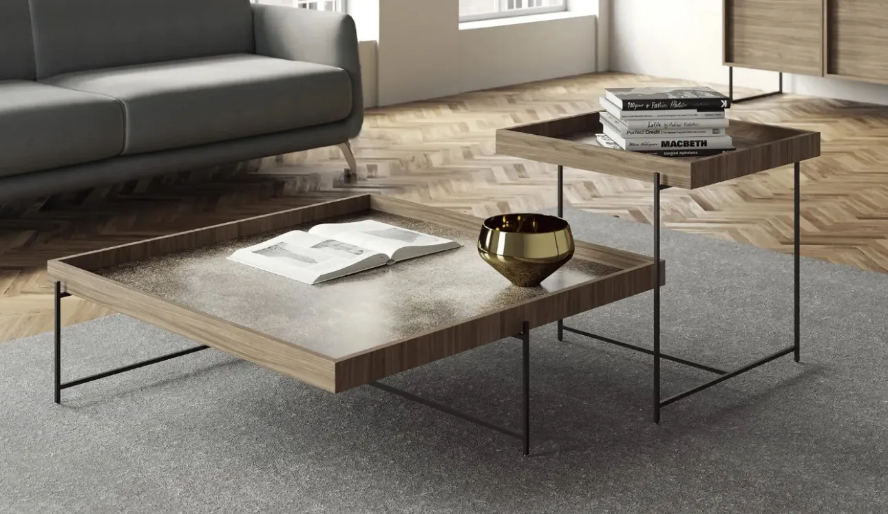 Tavolino con top in legno e struttura in metallo Terry di Doimo Salotti