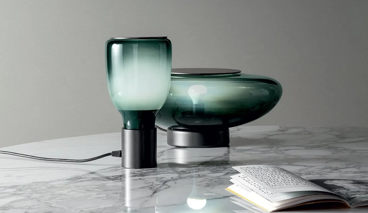 Lampada da tavolo Acquerelli in vetro soffiato colorato di Bonaldo