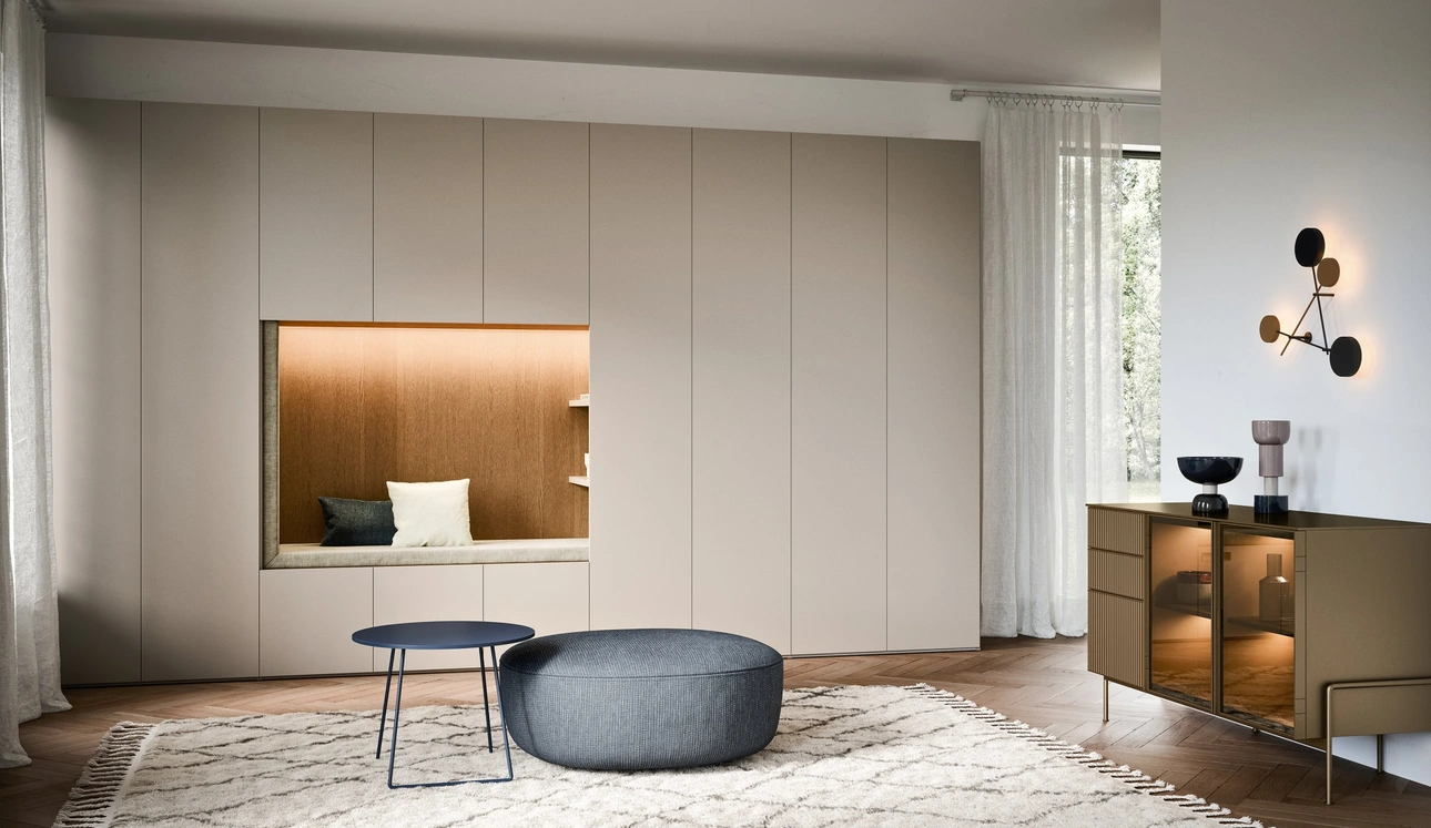 Armadio Alfa con Nicchia di Novamobili