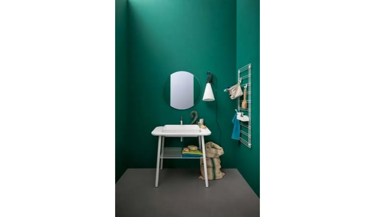 Mobile bagno da appoggio in laccato bianco opaco e top in mineral marmo Acqua e Sapone 01 di Birex