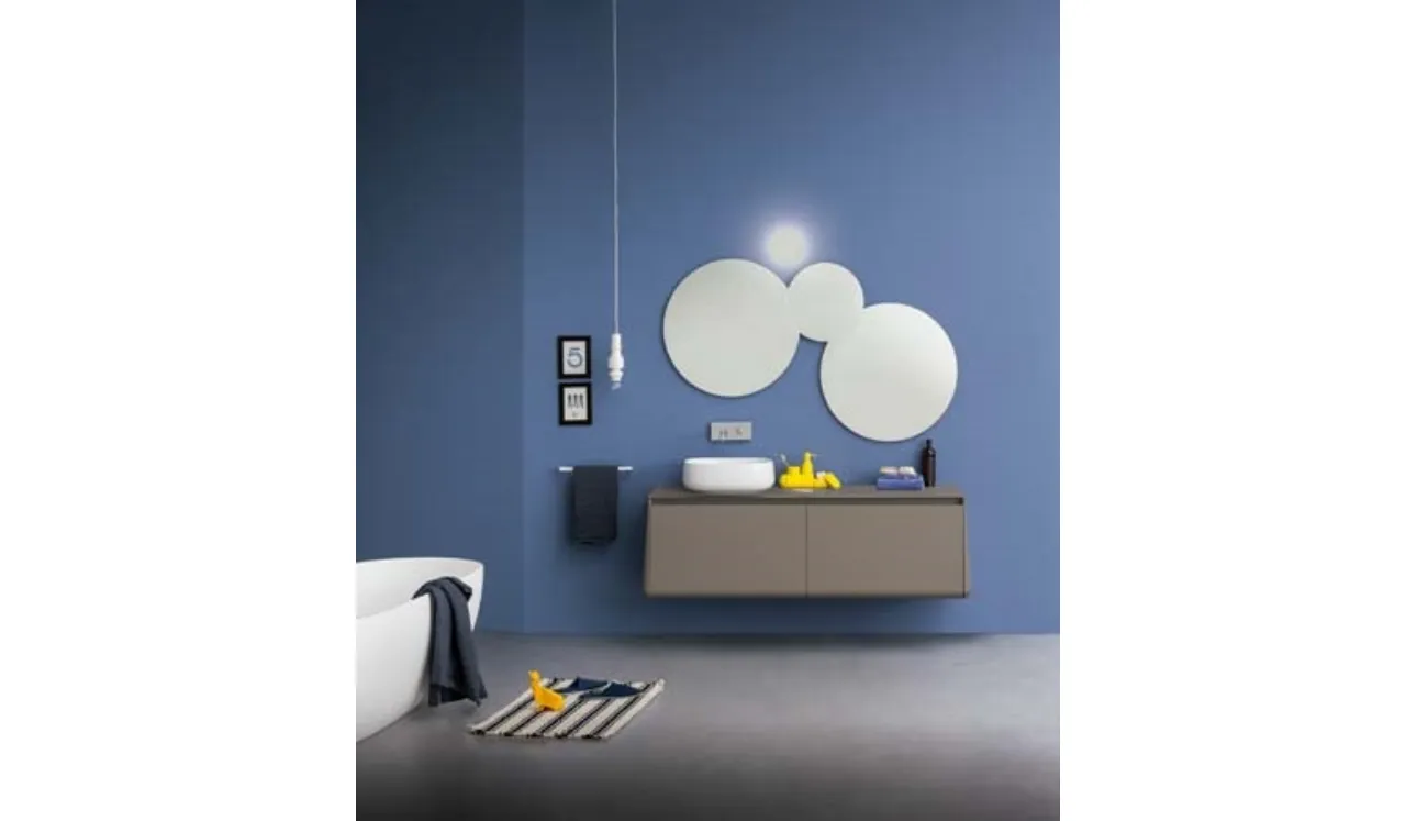 Mobile sospeso da bagno in laccato opaco con top in vetro laccato lucido Campus 03 di Birex