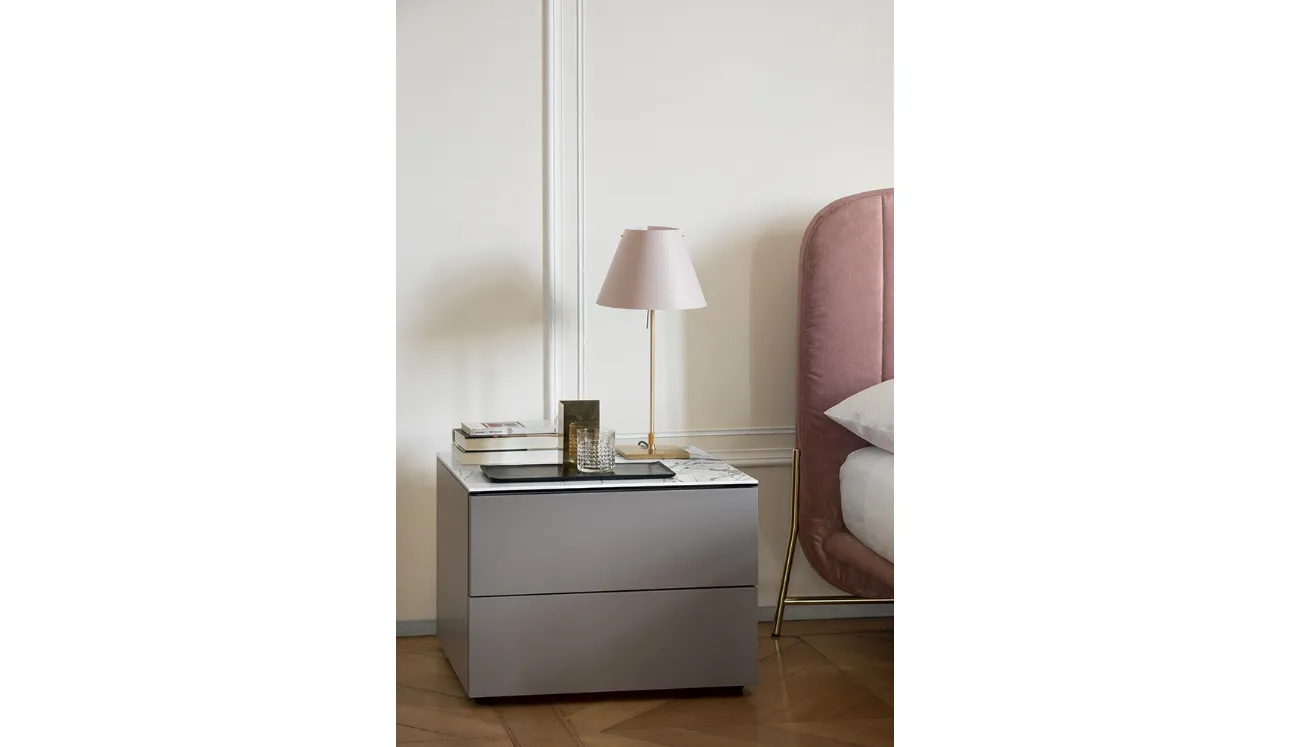 Comodino in laccato opaco Universal di Calligaris