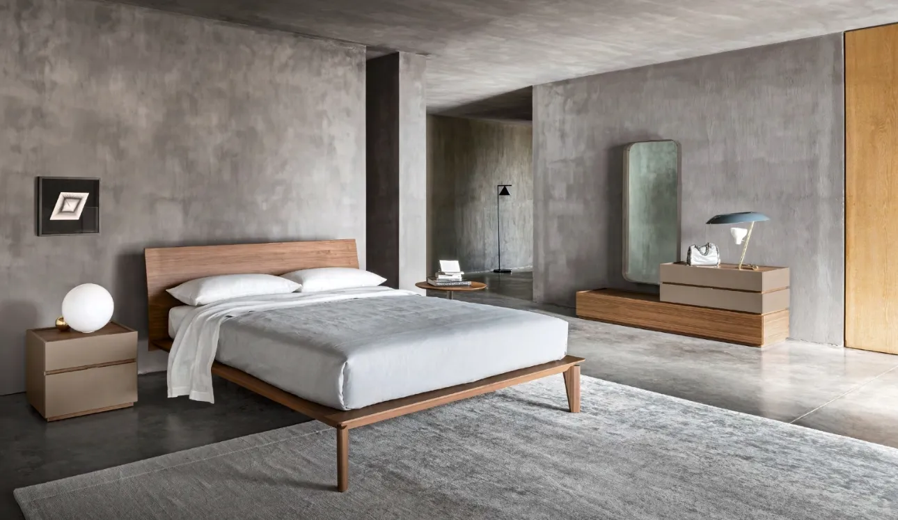 Letto in legno con testiera Folio di Sangiacomo