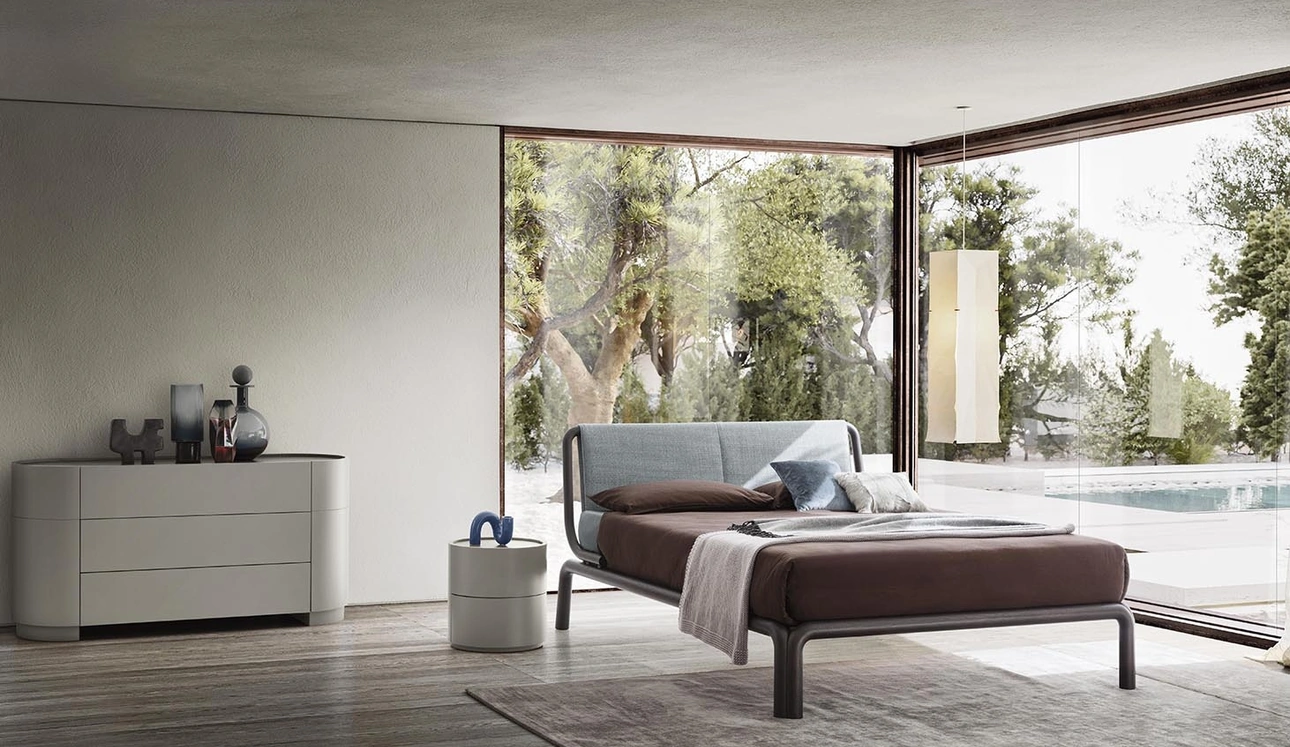 Letto in legno massello e tessuto Rovì di Alf Da Frè