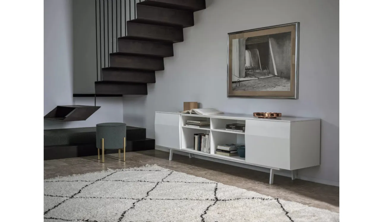 Madia Amsterdam in legno laccato di Bontempi