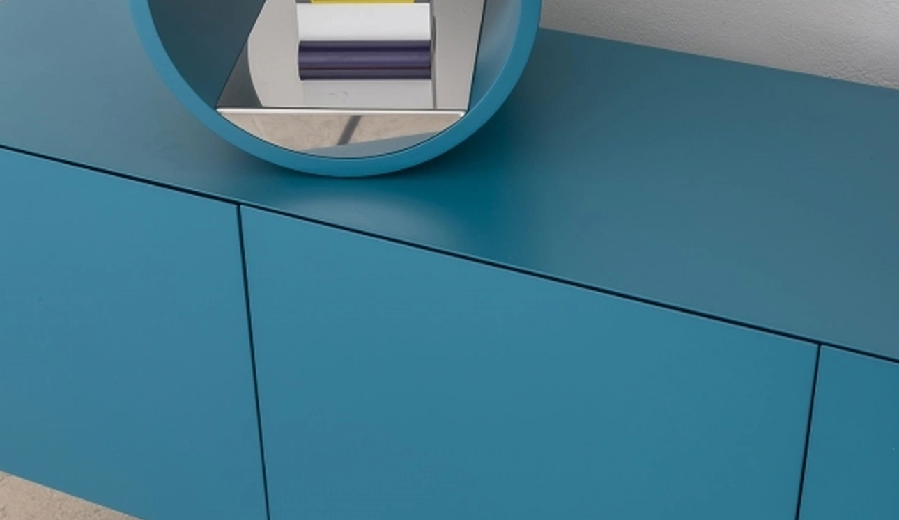 Madia di design in laccato opaco Giunone di Mogg