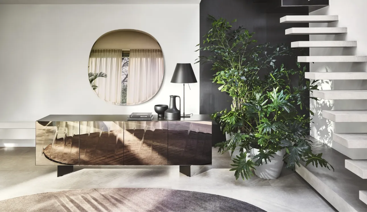 Madia a specchio Ritratti di Calligaris