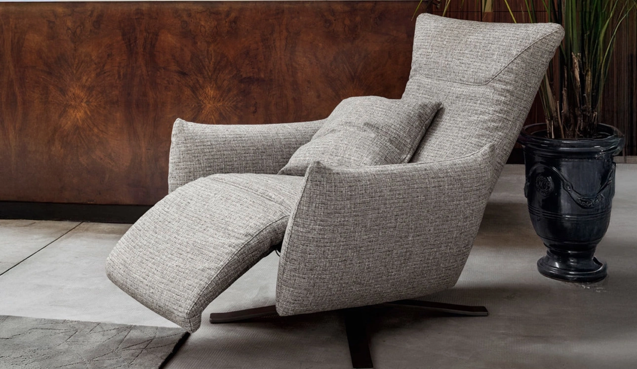 Poltrona Relax in tessuto Polse di Calligaris