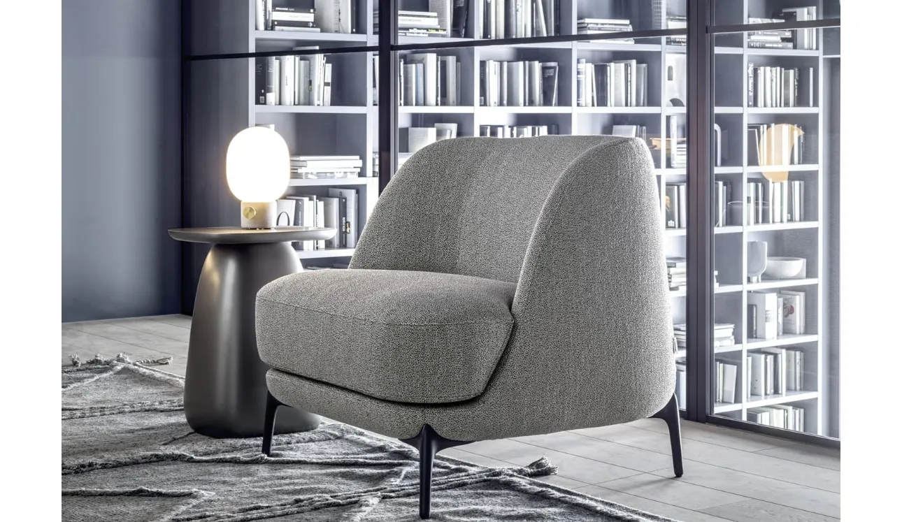 Poltroncina Velvet in tessuto di Novamobili