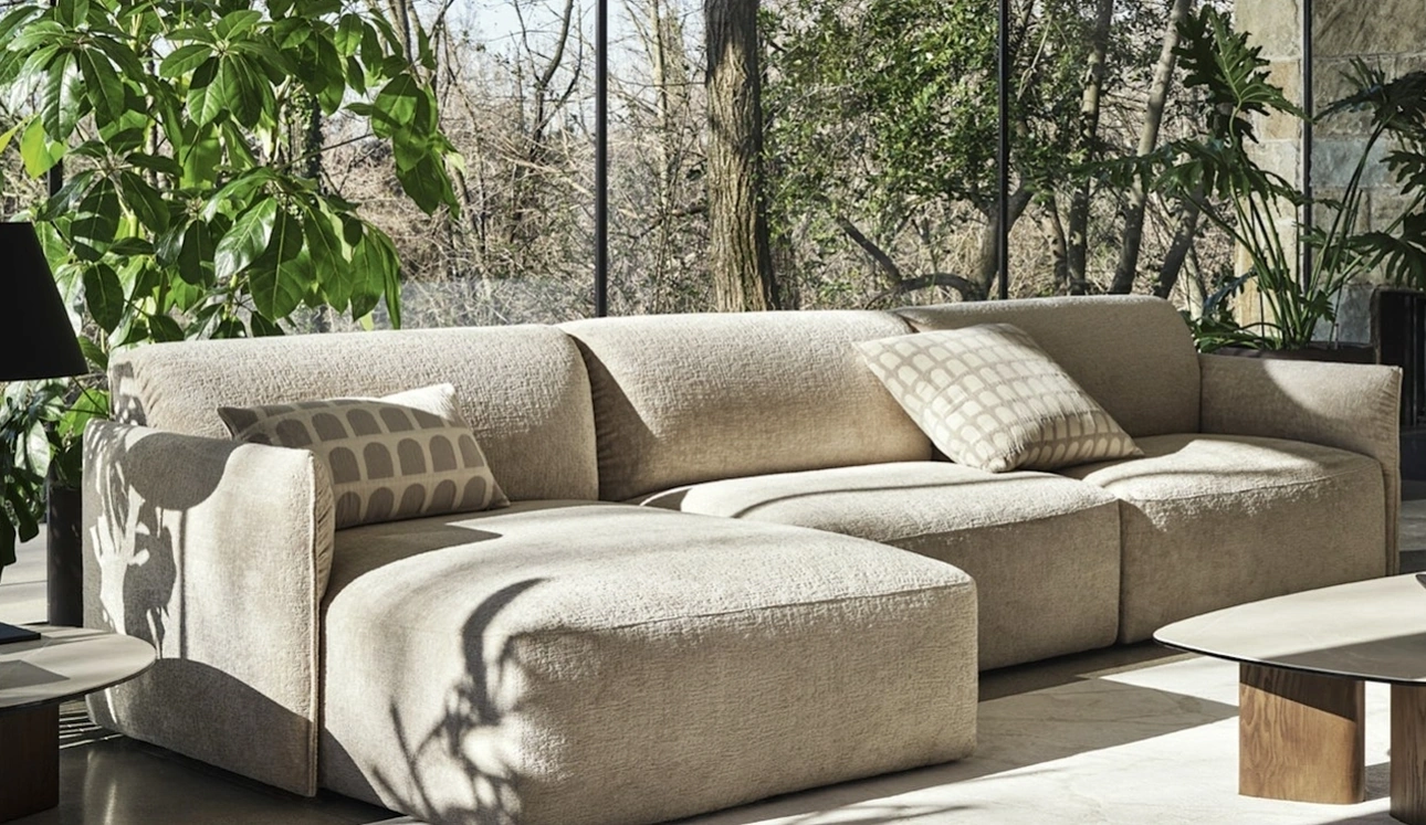 Divano con penisola Axis di Calligaris