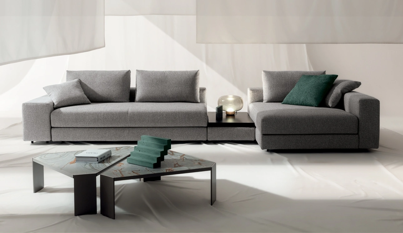 Divano con penisola Kuba Plain di Nicoline