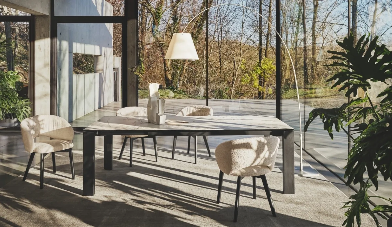 Sedia Anime in tessuto imbottito di Calligaris