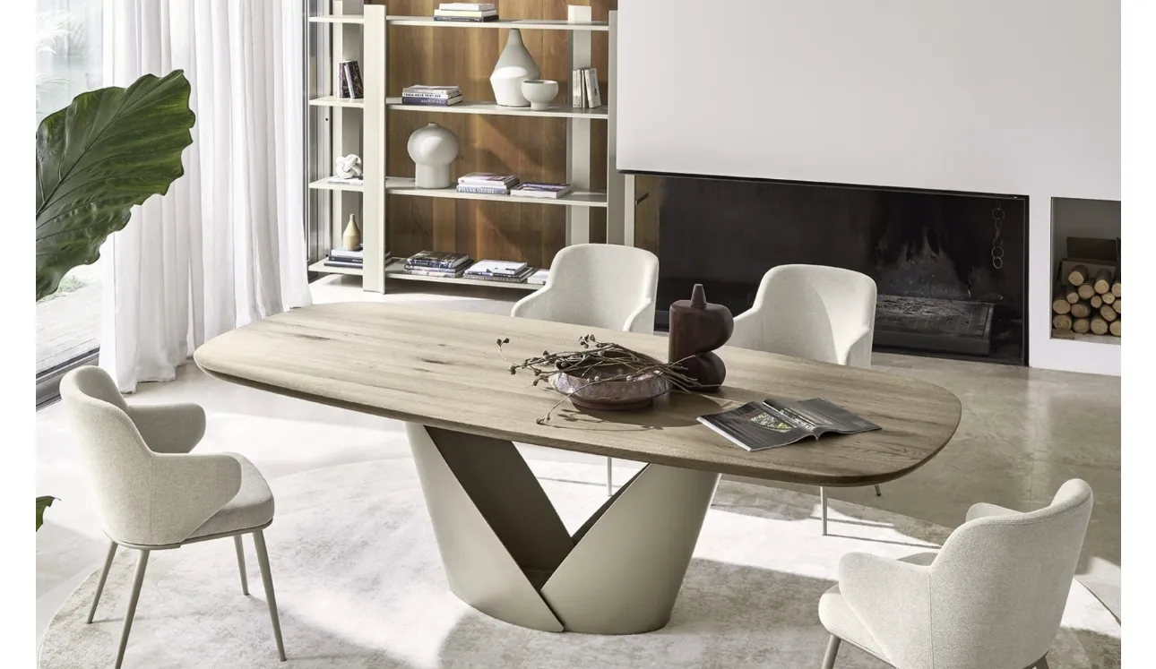 Tavolo Calla con piano in legno di Calligaris