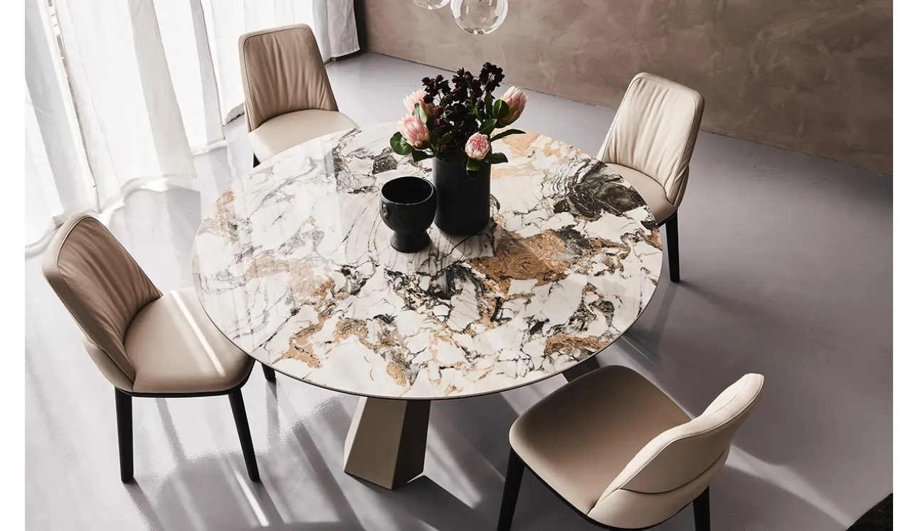 Tavolo rotondo con base a 3 gambe in acciaio e piano in ceramica Eliot Keramik Round di Cattelan Italia