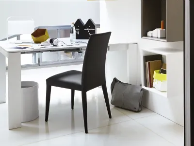 Tavolo Omnia Consolle allungabile in laccato Bianco di Calligaris