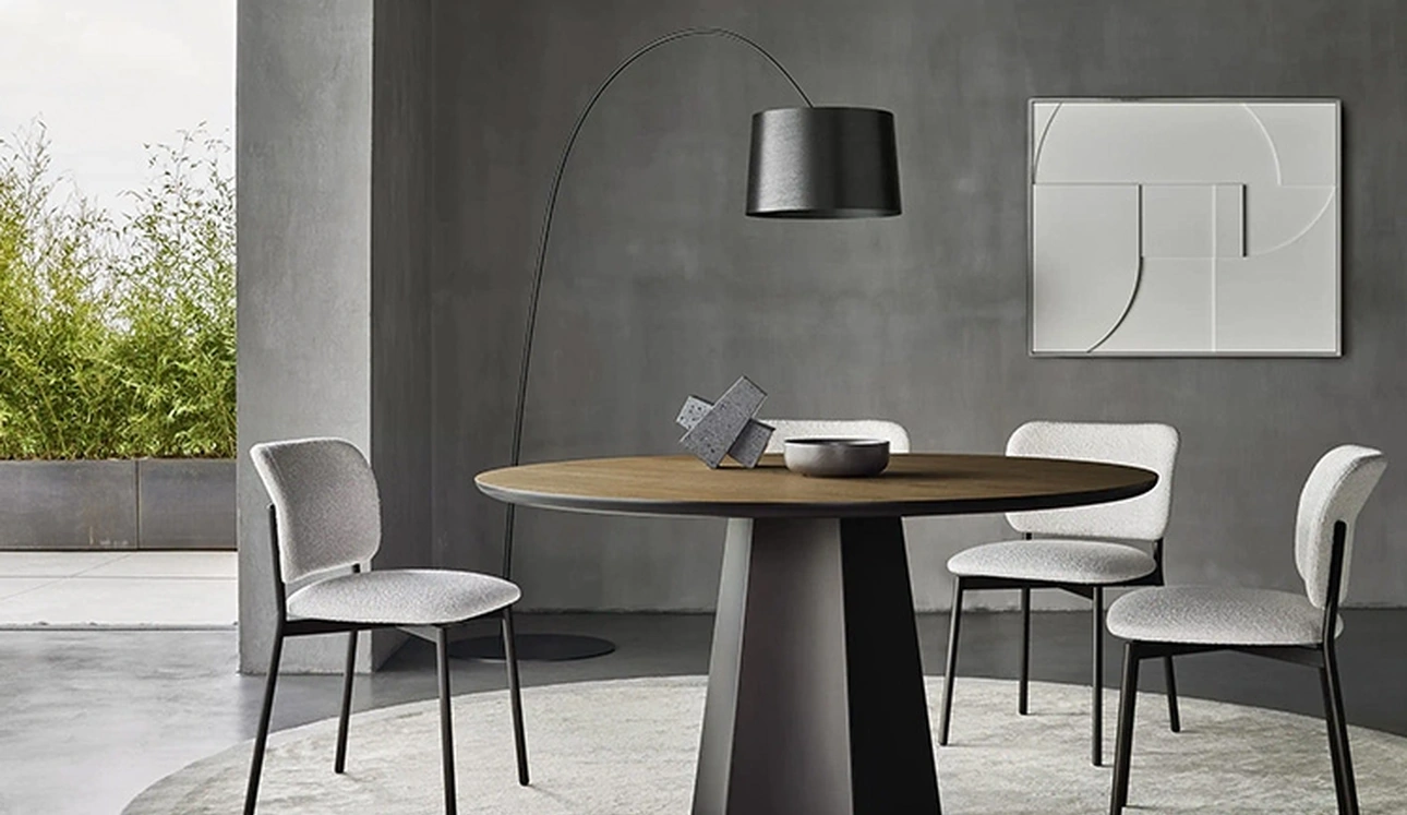 Tavolo rotondo Poliedro in Rovere Termotrattato di Sangiacomo