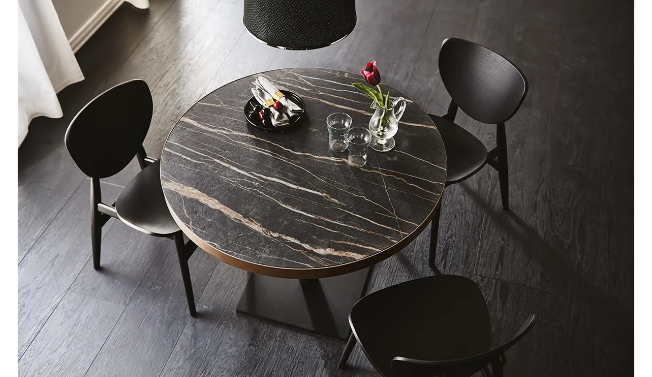 Tavolo rotondo in ceramica con base quadrata Ribot Keramik Bistrot di Cattelan Italia