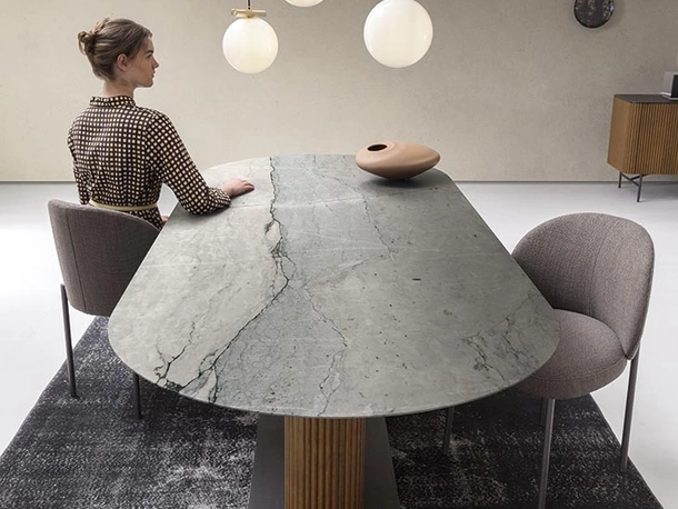 Tavolo Rigadin in pietra di Alf Da Frè