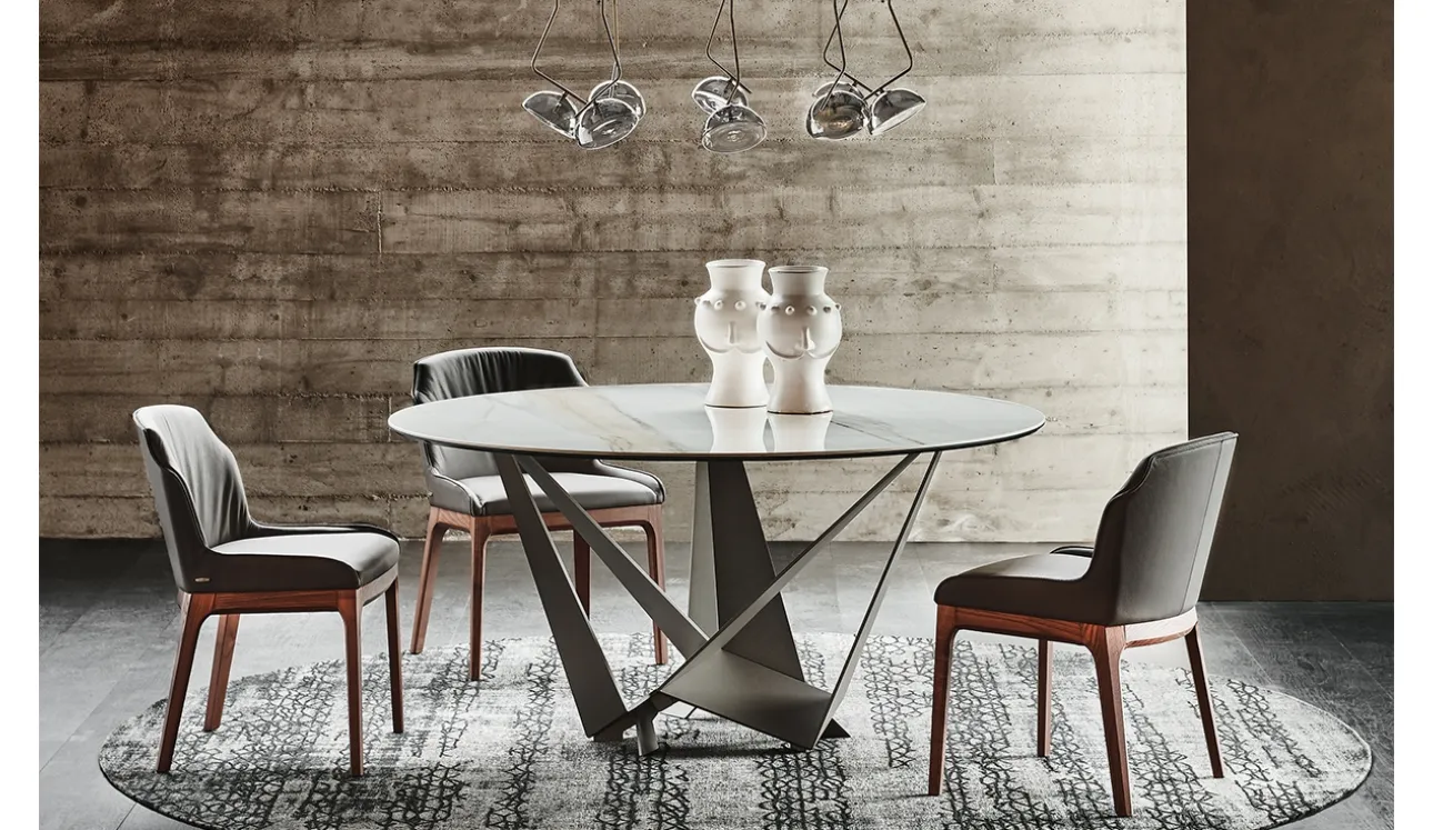 Tavolo rotondo in ceramica con base in acciaio Skorpio Keramic Round di Cattelan Italia