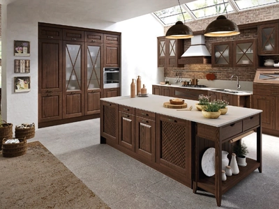 Cucina Classica Bellagio con isola in Frassino tinto Noce di Aran