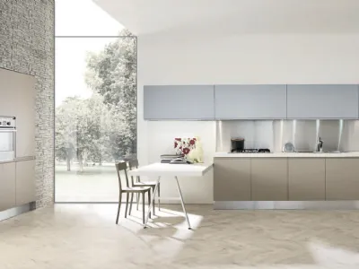 Cucina Design con penisola Masca in laccato Polvere e Corda opaco di Aran