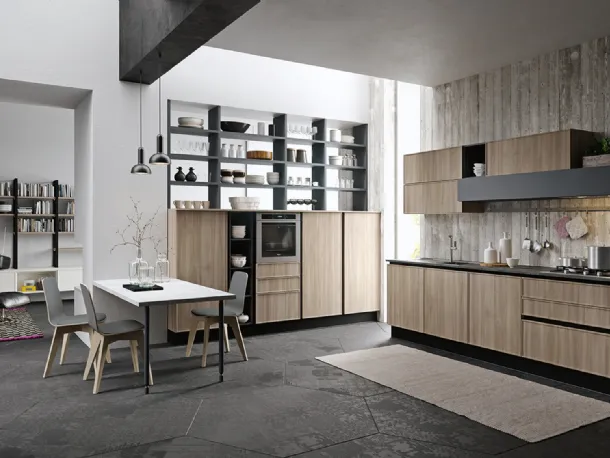 Cucina Design lineare Quadro in Noce Grigio e laccato Grigio Londra di Aran