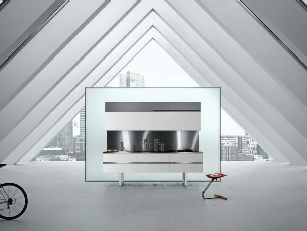 Cucina Design lineare Sipario in Fenix Bianco Alaska e Acciaio inox di Aran