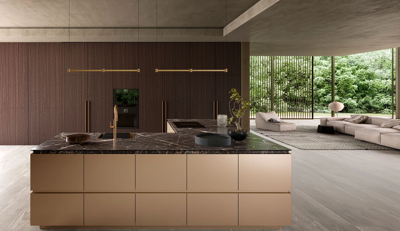 Cucina Design con isola angolare Sistema 2-2_9 in rovere brown e lamitec gold di Nova Cucina