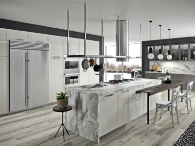 Cucina Moderna Vita Bella in laccato lucido Tortora e laminato effetto marmo di Aran
