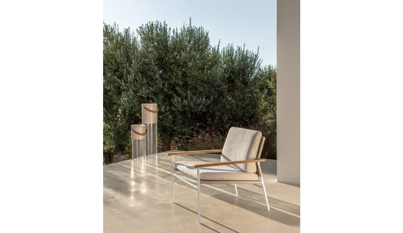 Poltroncina Lounge Allure in acciaio e tessuto di Talenti