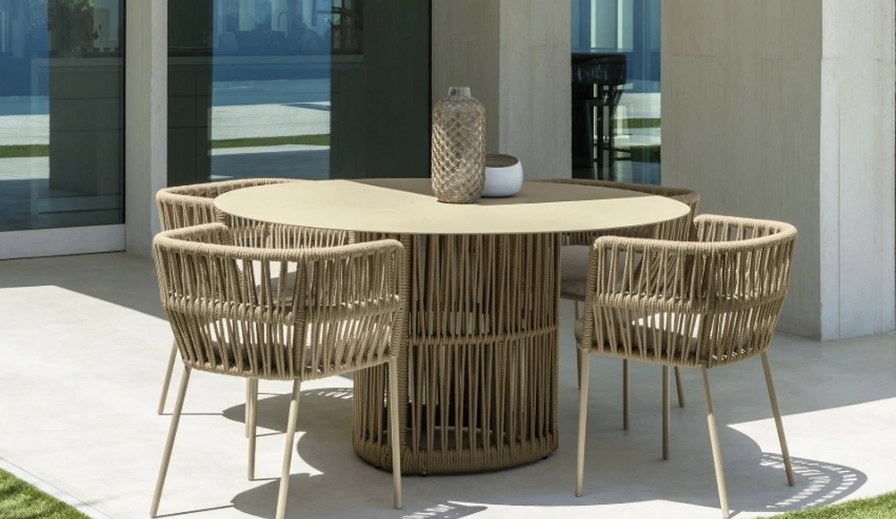 Tavolo e Sedie Cliff di Talenti