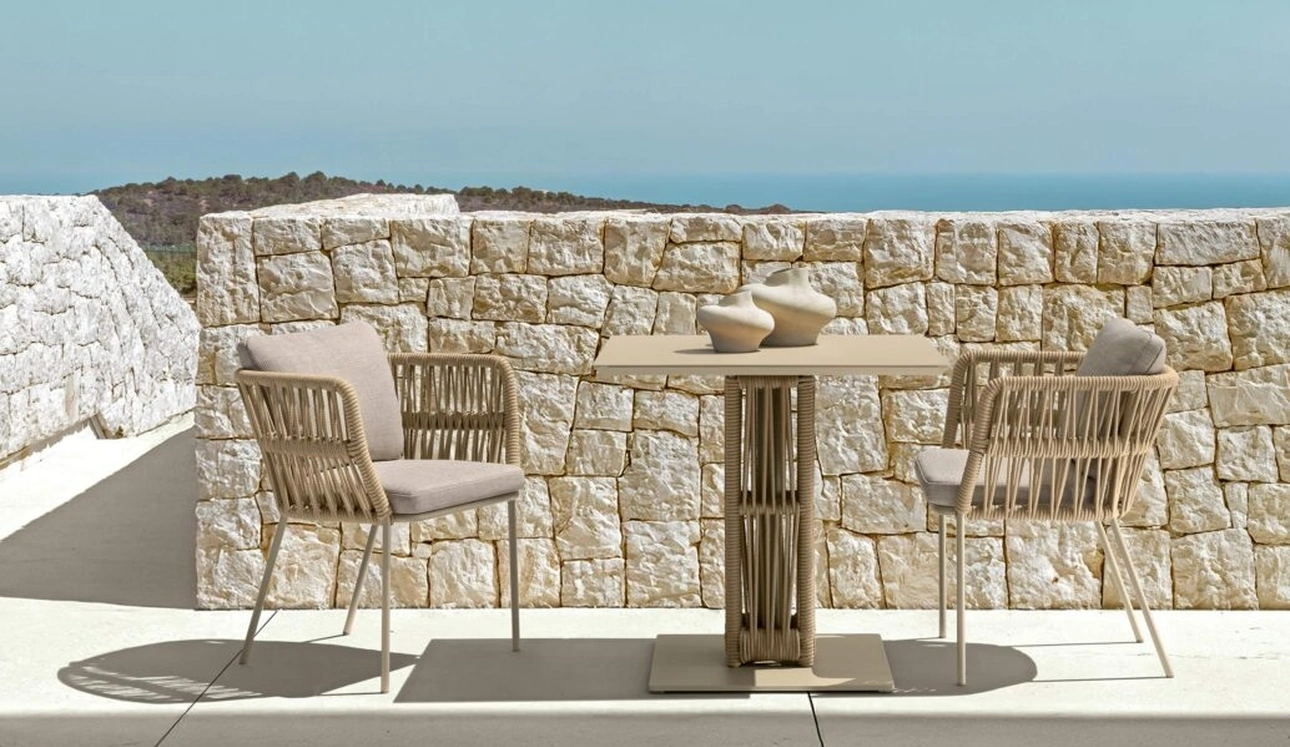 Tavolo e Sedie Cliff di Talenti