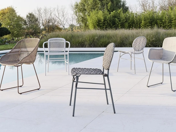 Sedia Colette in acciaio con intreccio in Colette Resin di Gervasoni