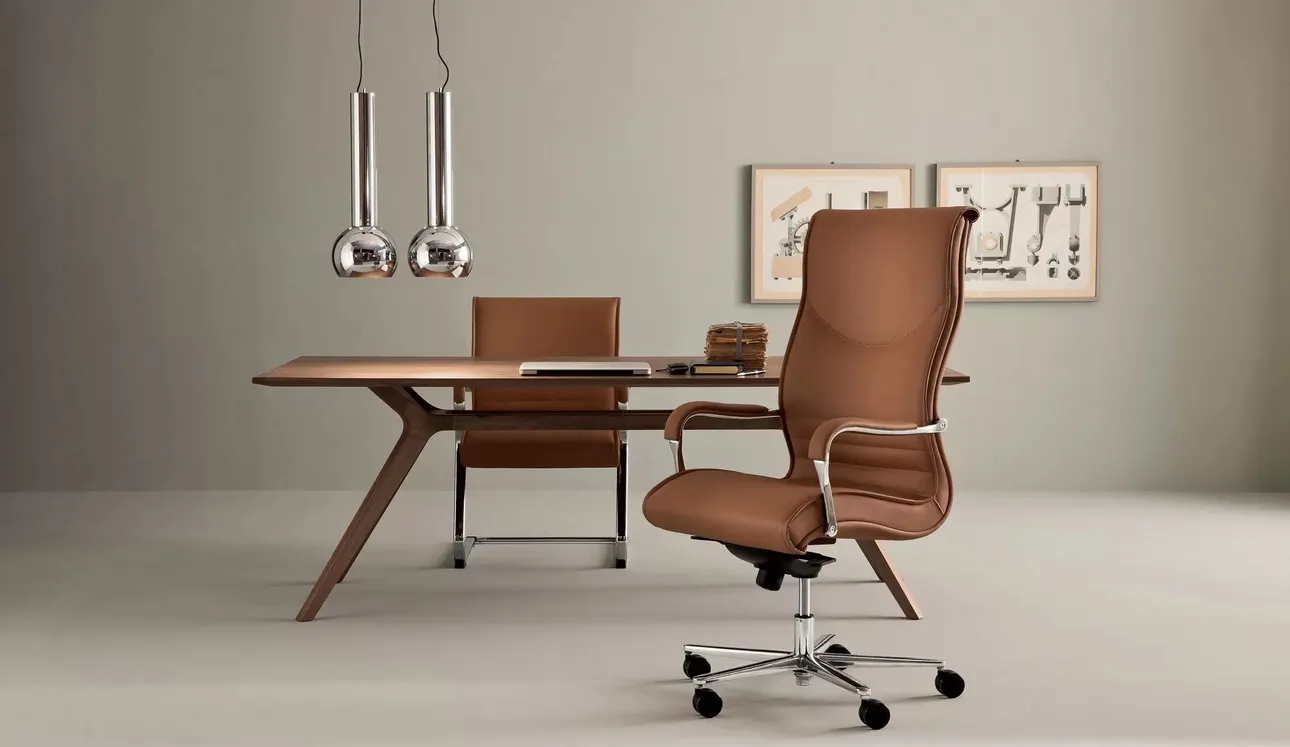 Poltrona Direzionale Pulchra di Frezza