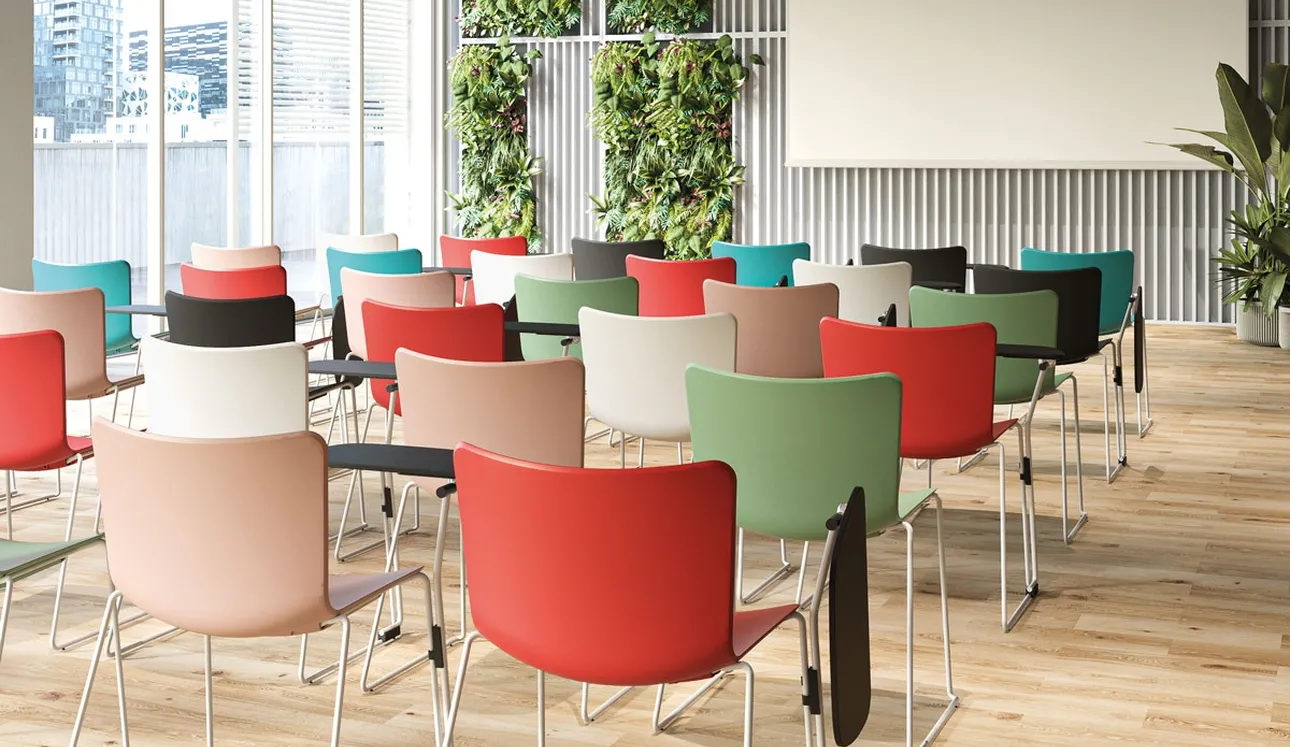 Seduta Visitatore Poppea di Frezza