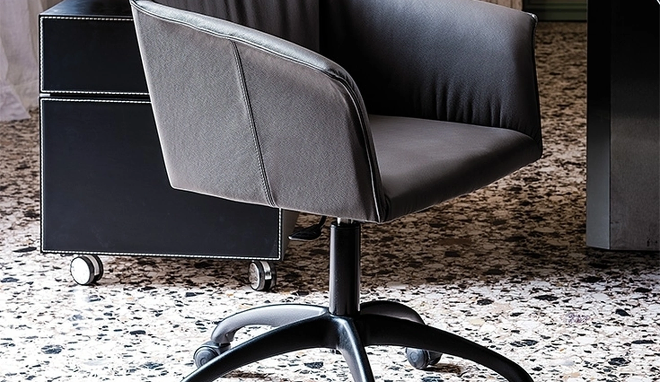 Sedia operativa girevole Tyler Wheels di Cattelan Italia